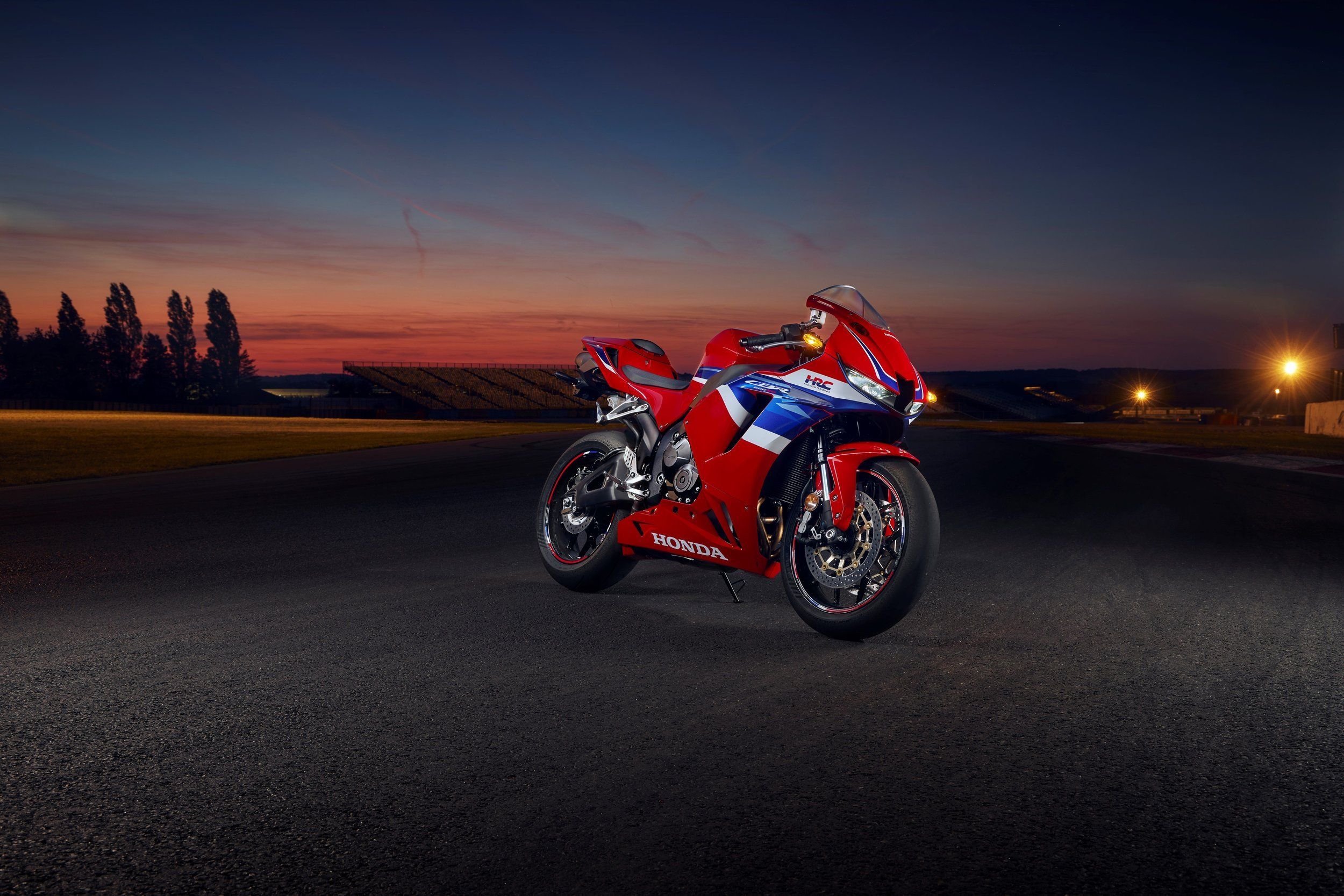 2500x1667 Honda CBR600RR Mega Gallery
