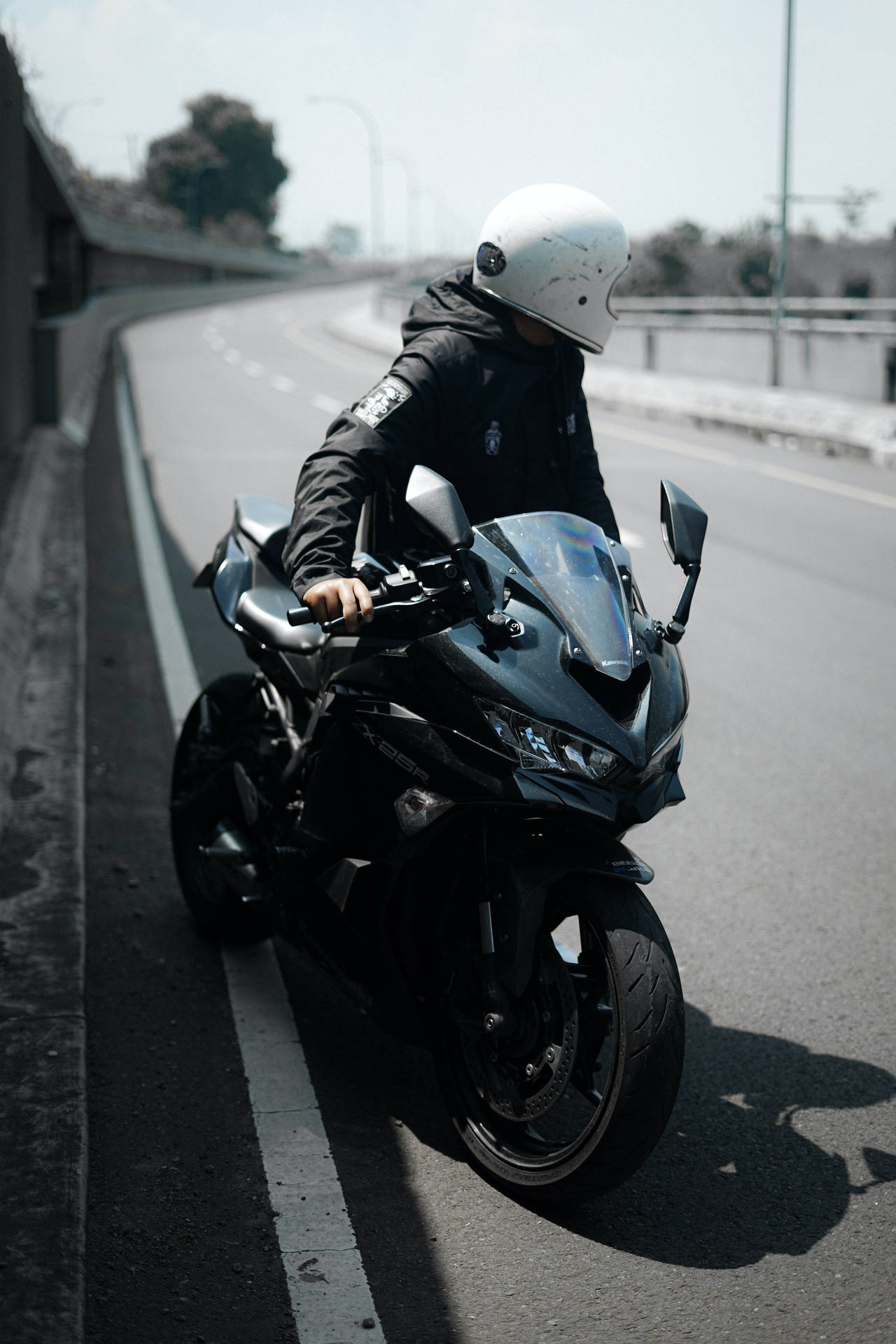 1280x1920 Black Motorcycle Wallpaper