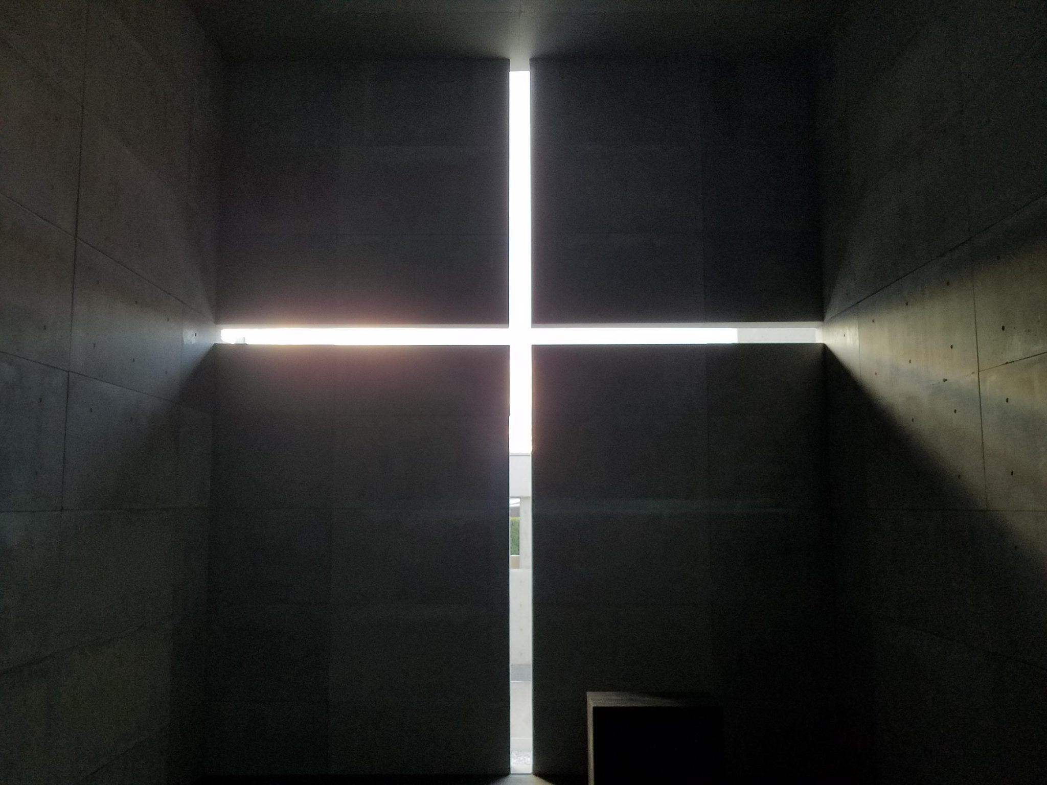 2048x1536 Church of the Light in Tokyo