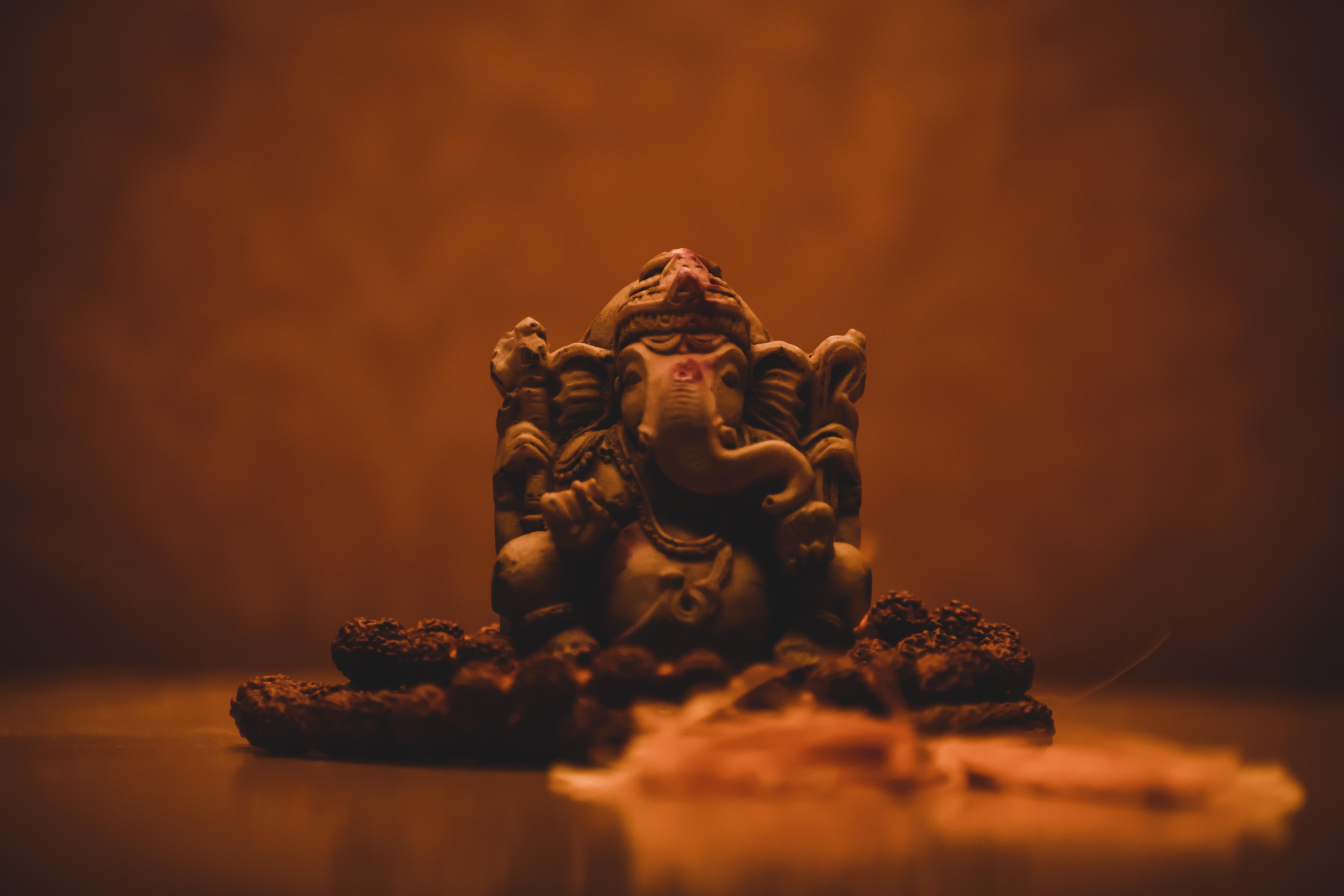 6000x4000 Bhagwan Ganesha sculpture. Good enough