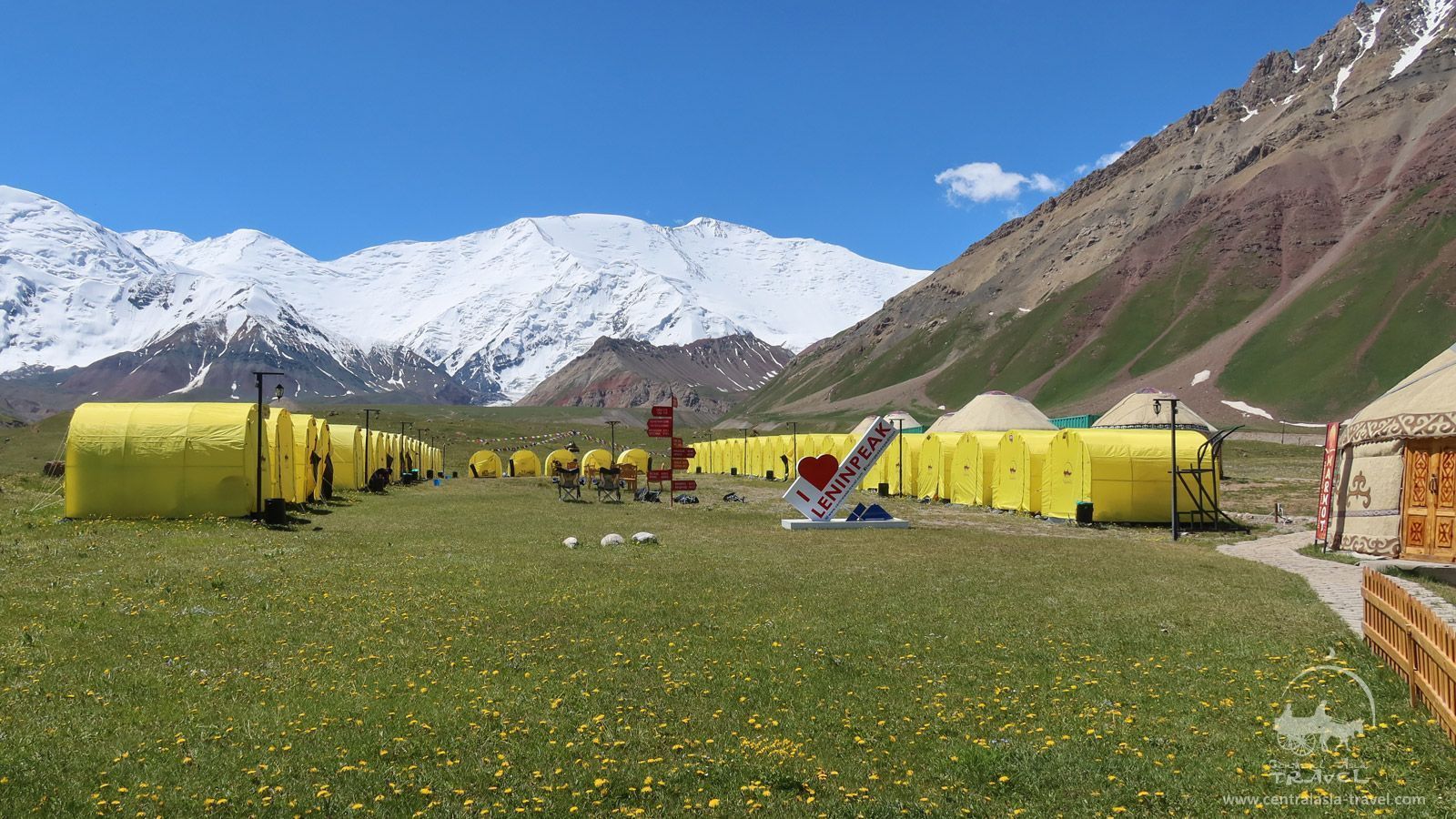 1600x900 Pamir Resort 2023