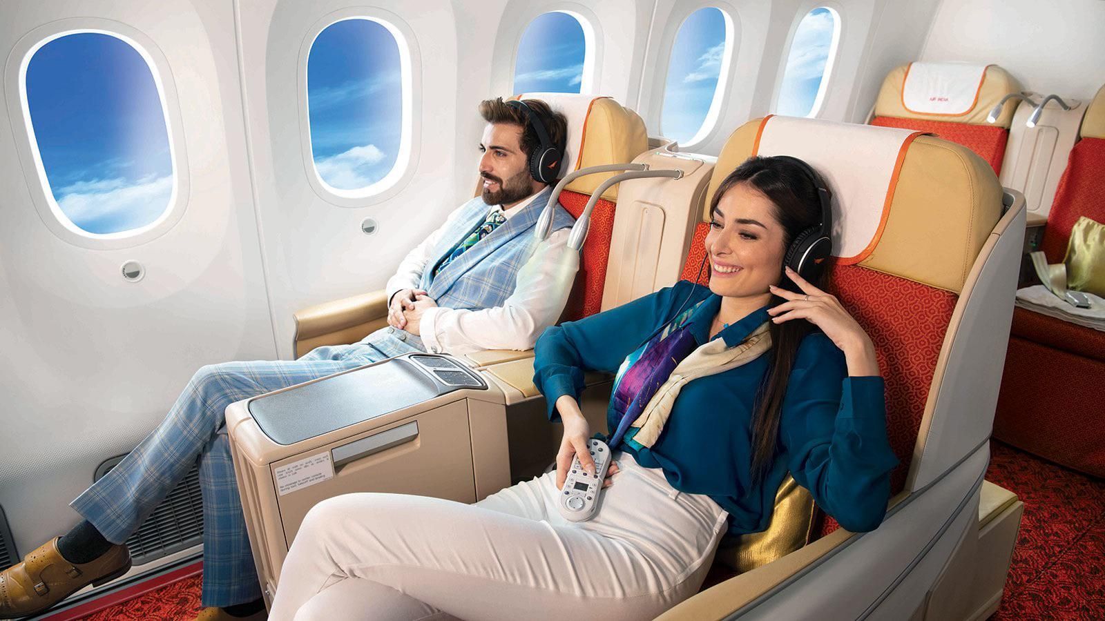 1600x900 walk past the business class seats