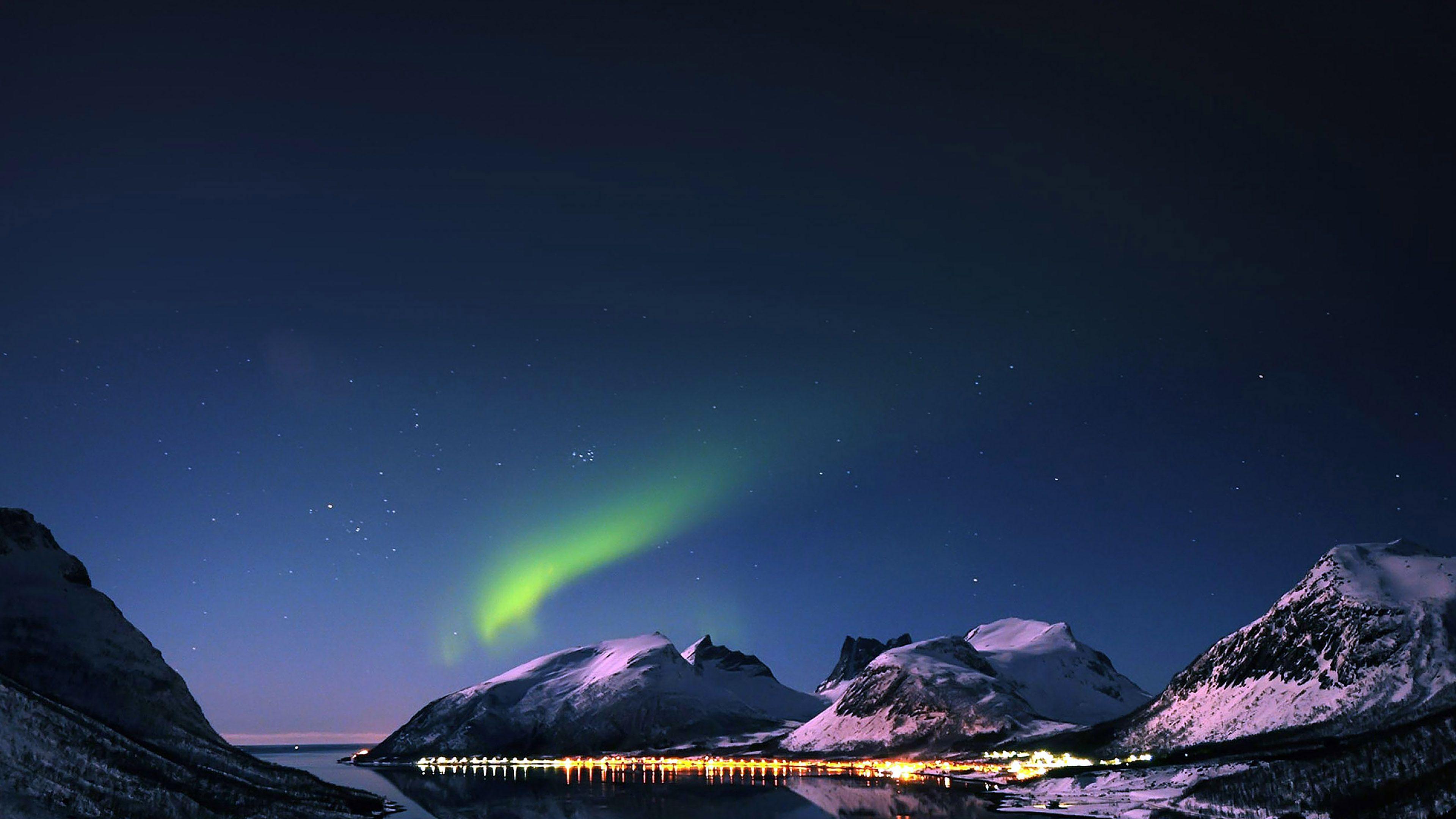 3840x2160 Wallpaper Aurora Filled Night Sky Star