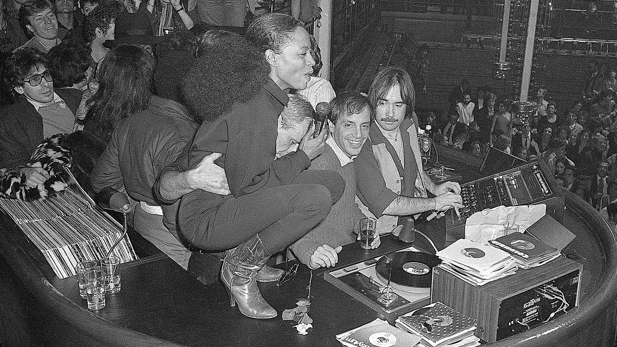 2048x1152 A&E Premieres Original Documentary Special Studio 54 on Monday, Feb 11 at 10P
