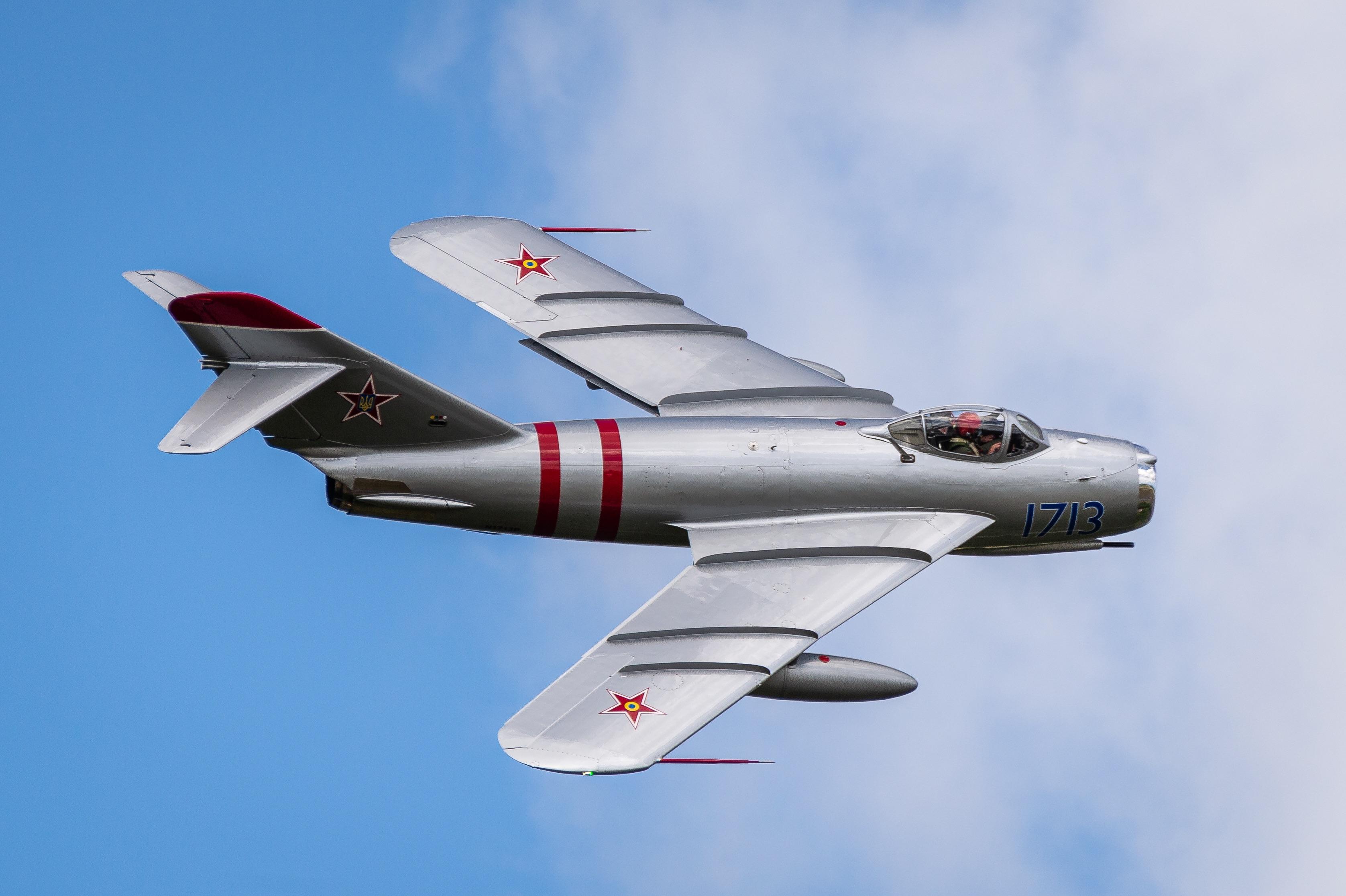 3353x2232 Some Photo I Took Of A MiG 17 Right