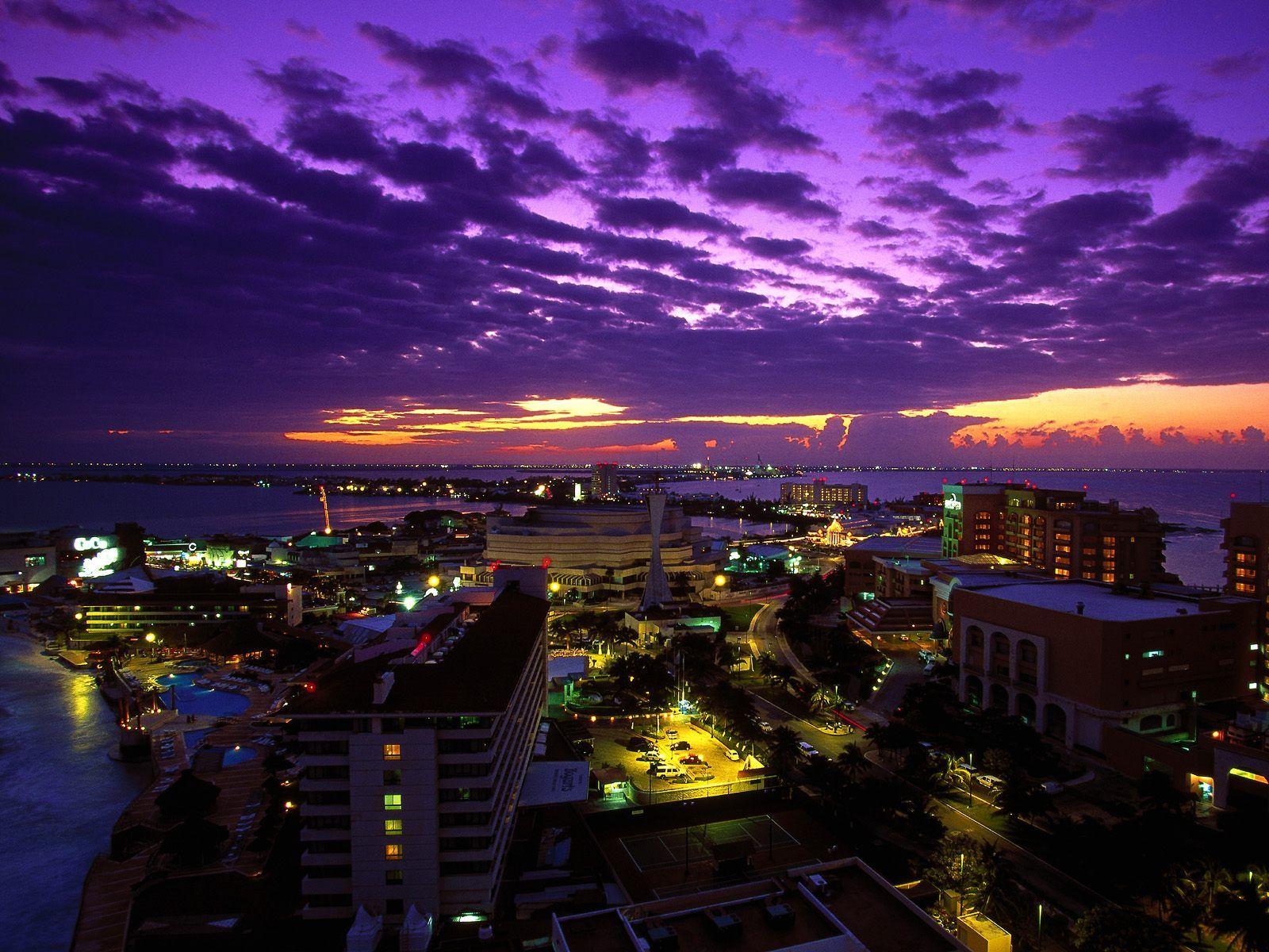 1600x1200 Cancun at Twilight Mexico Wallpaper