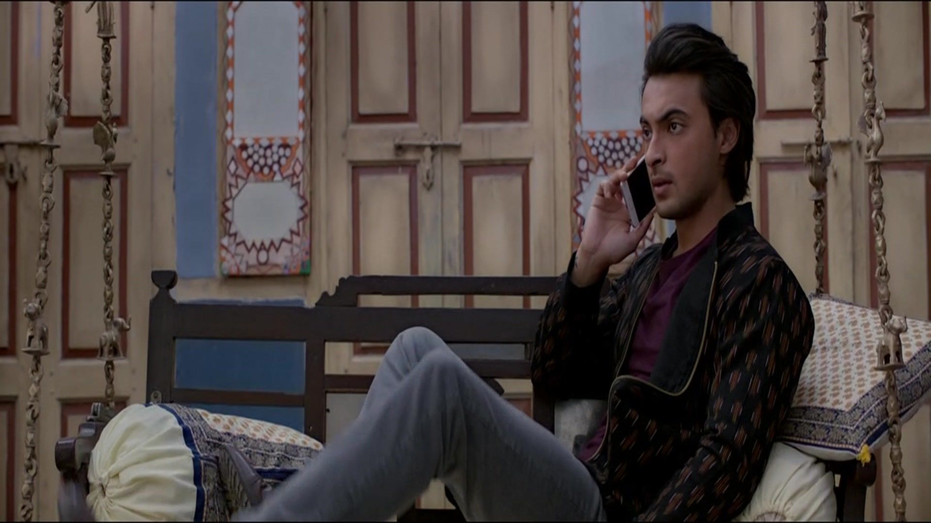 1920x1080 Prime Video: Loveyatri