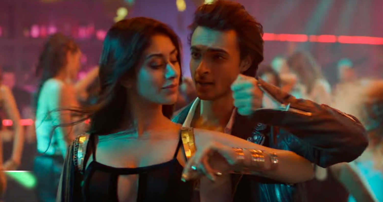 1500x793 Loveyatri (2018) Movie Review
