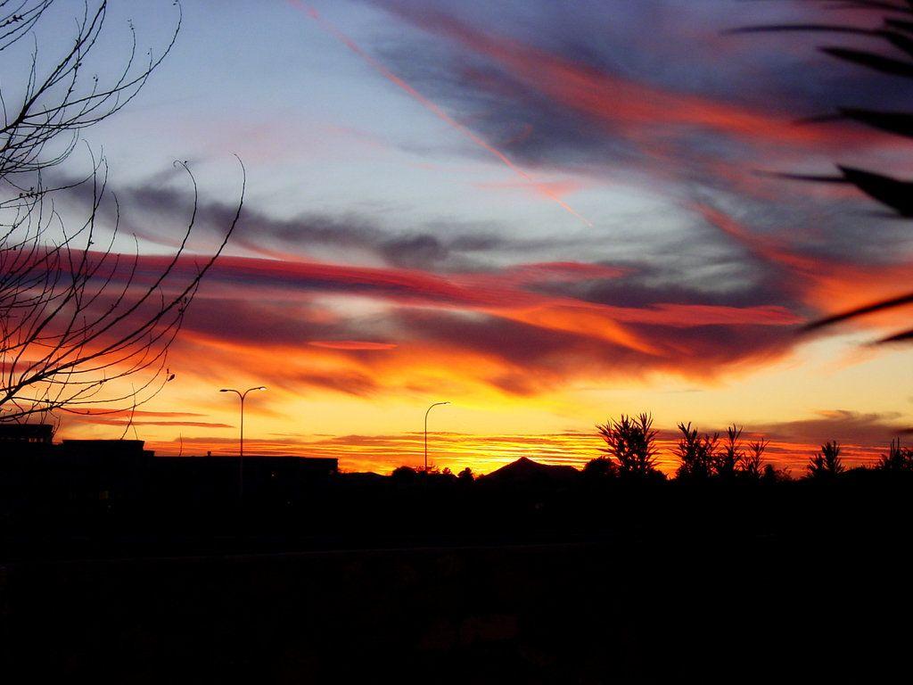 1024x768 Las Cruces, NM : Sunset over Picacho Peak in Las Cruces, NM