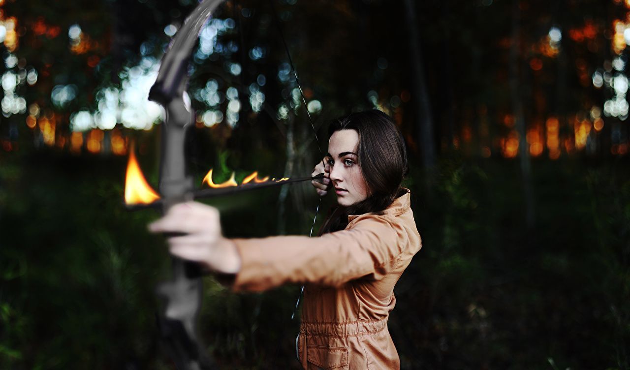1280x752 Photos Archers Brunette girl arrows