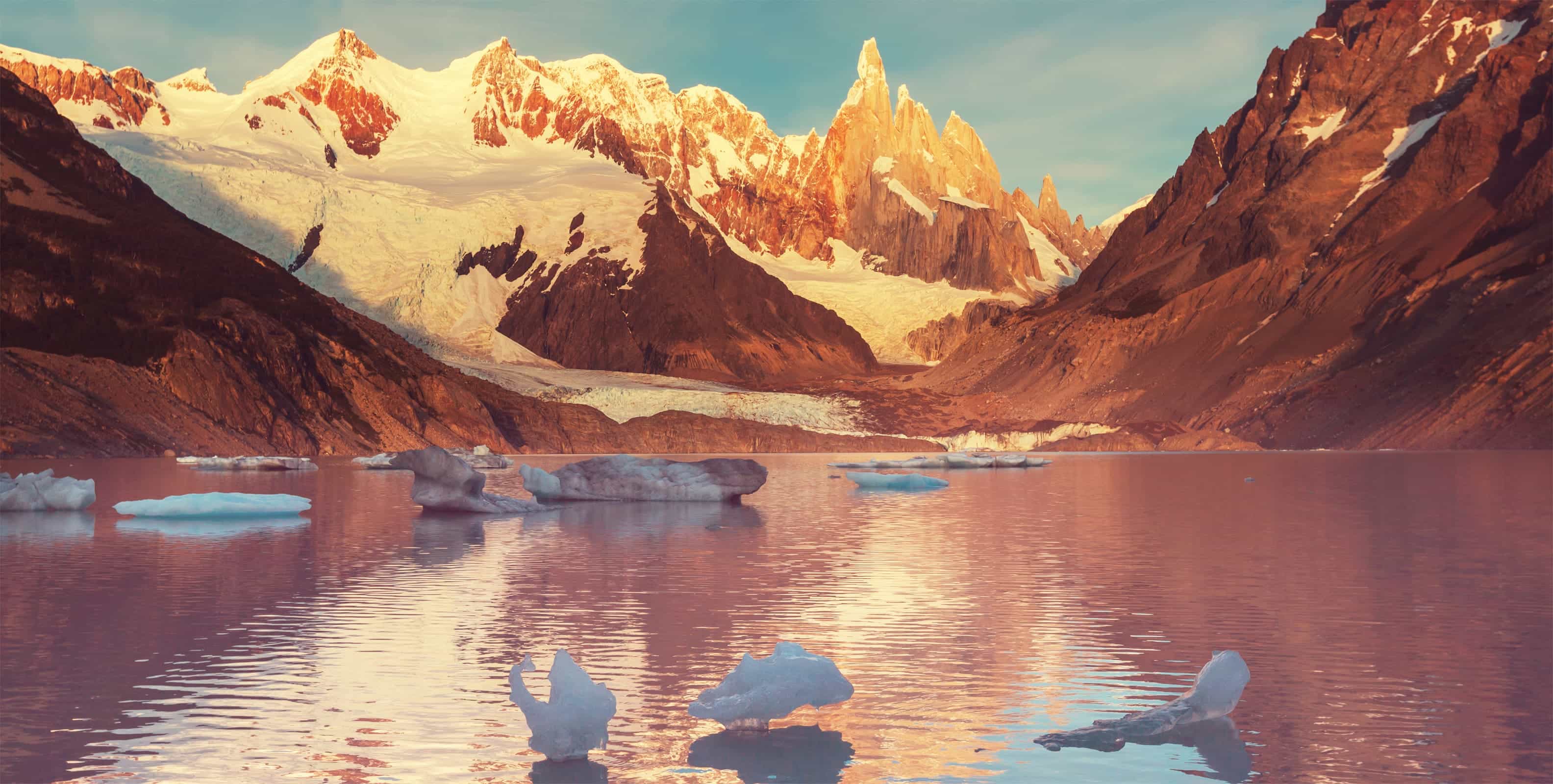3168x1600 Cerro Torre in Patagonia. Wall Mural