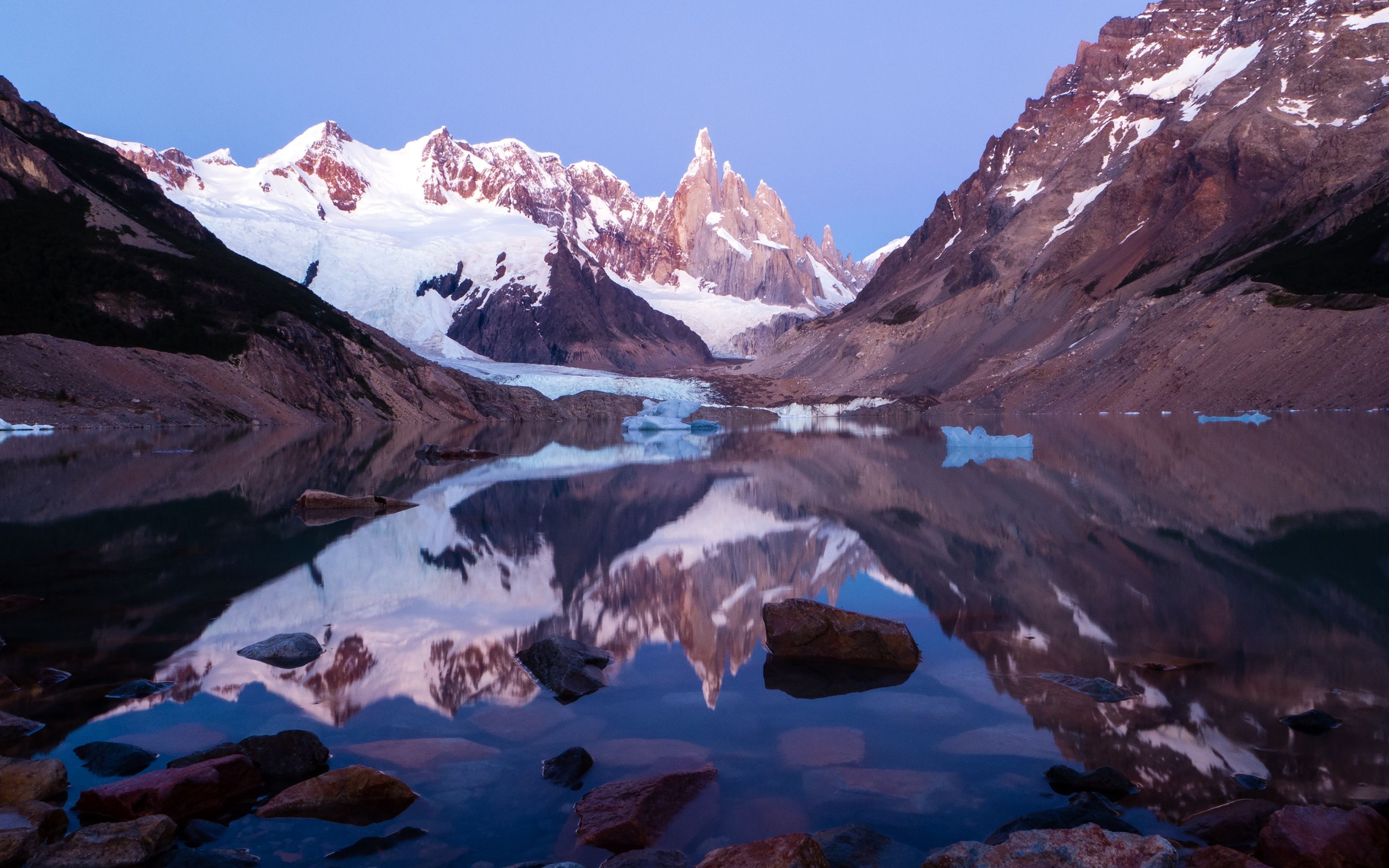 2880x1800 Cerro Torre Wallpaper 4K, Laguna Torre