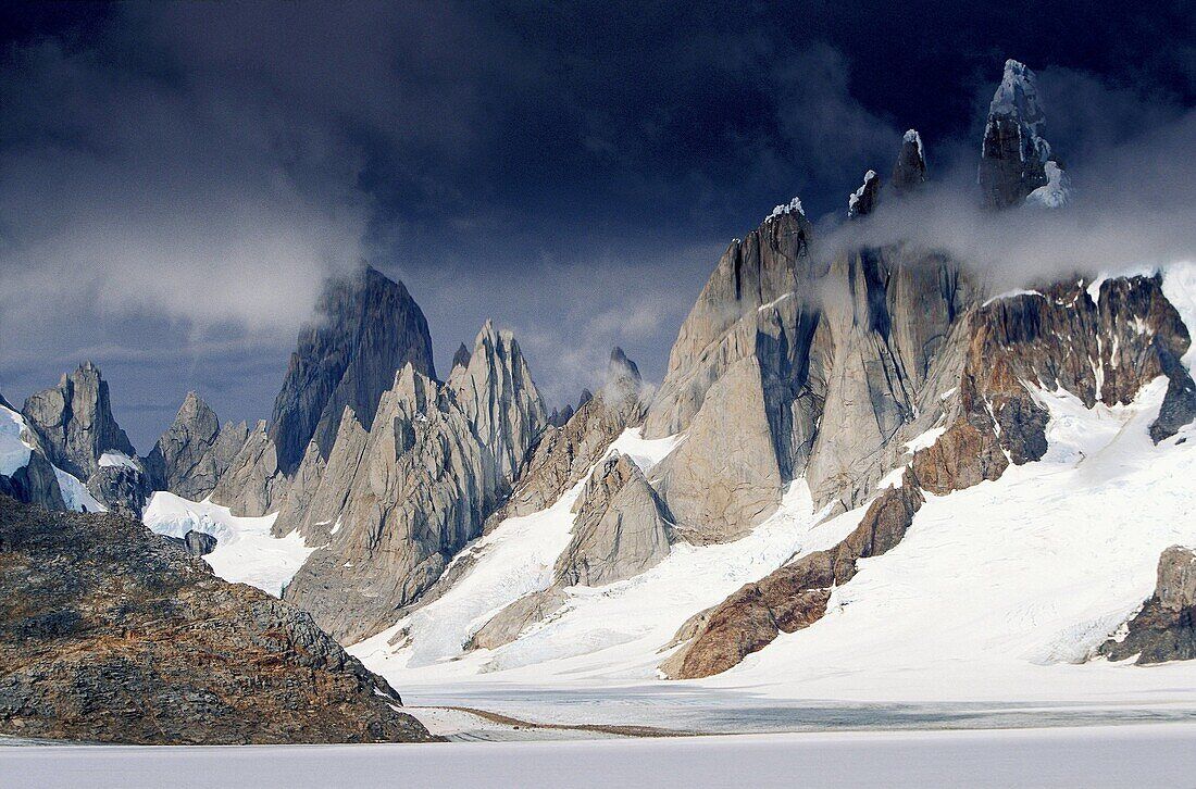1100x726 South America, Argentina, Patagonia