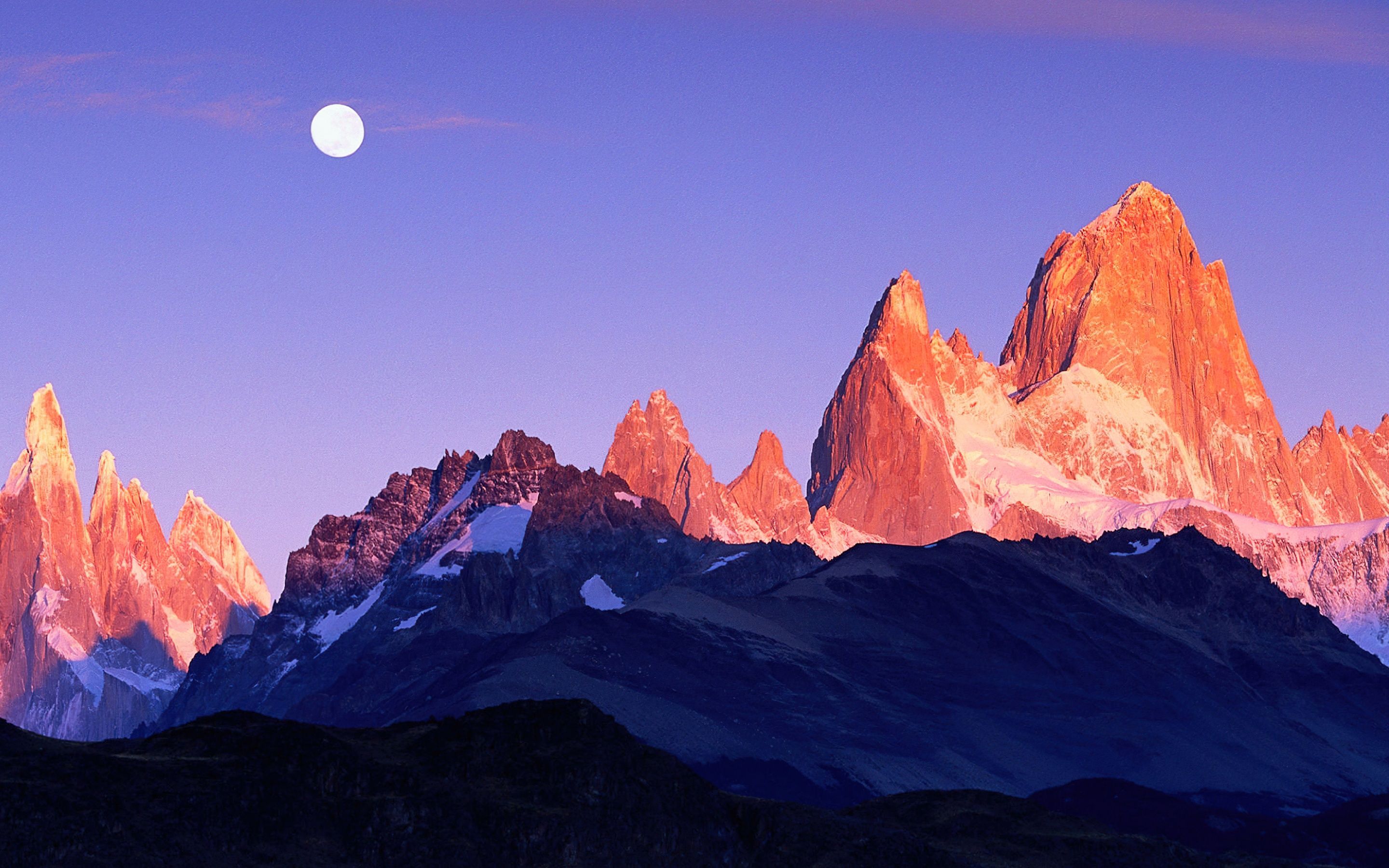 2880x1800 Cerro Torre Wallpaper 4K, Mount Fitz