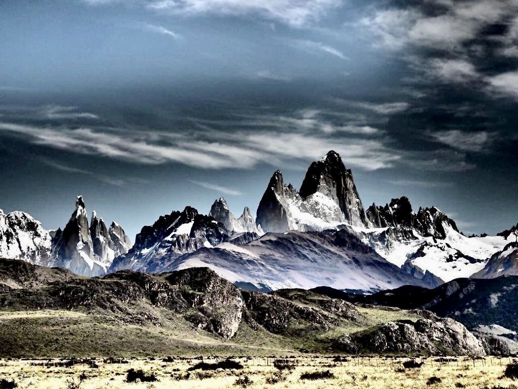 1024x768 Rescue Climbers in Patagonia