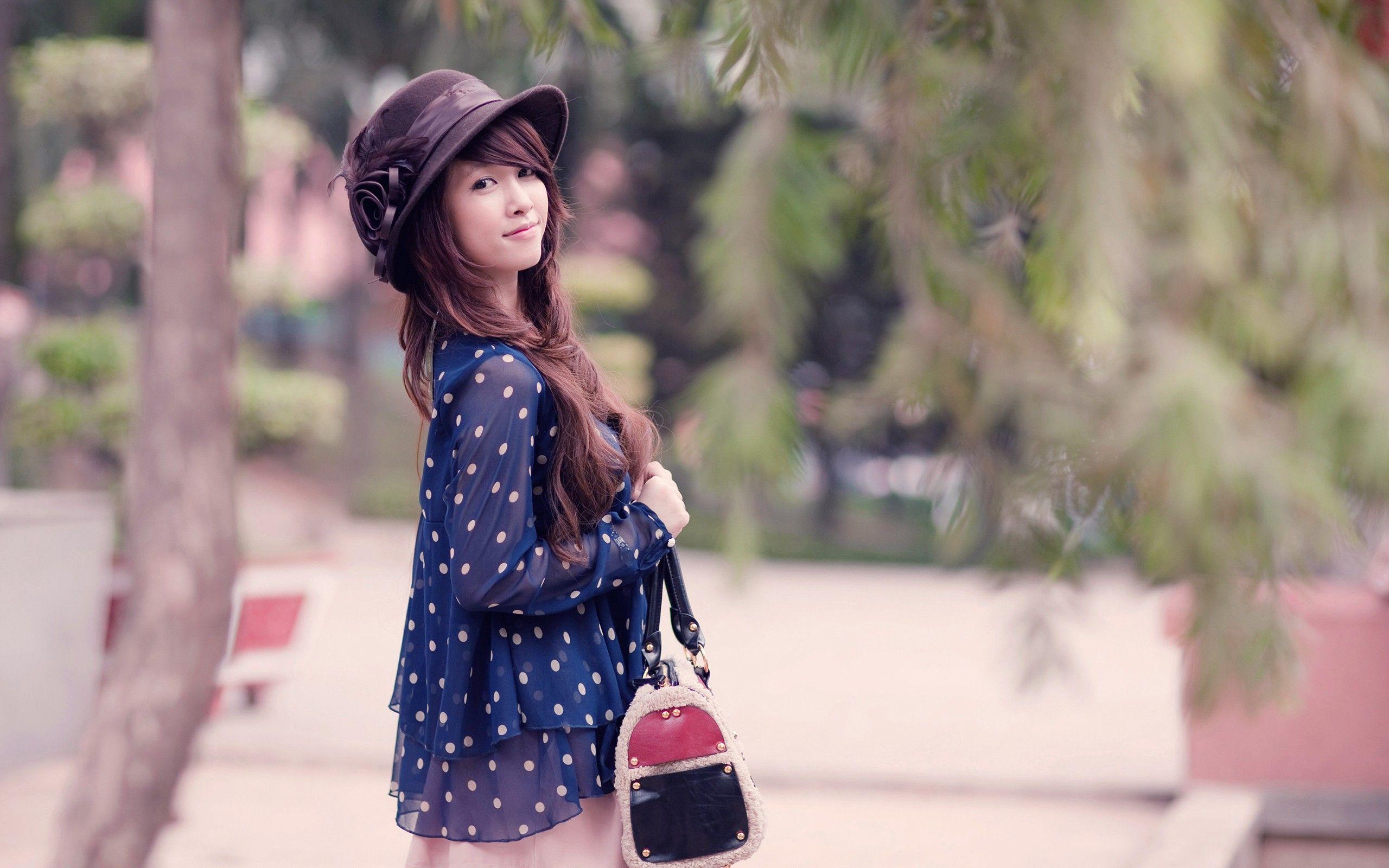 2560x1600 Korean Girls Wallpaper (29)