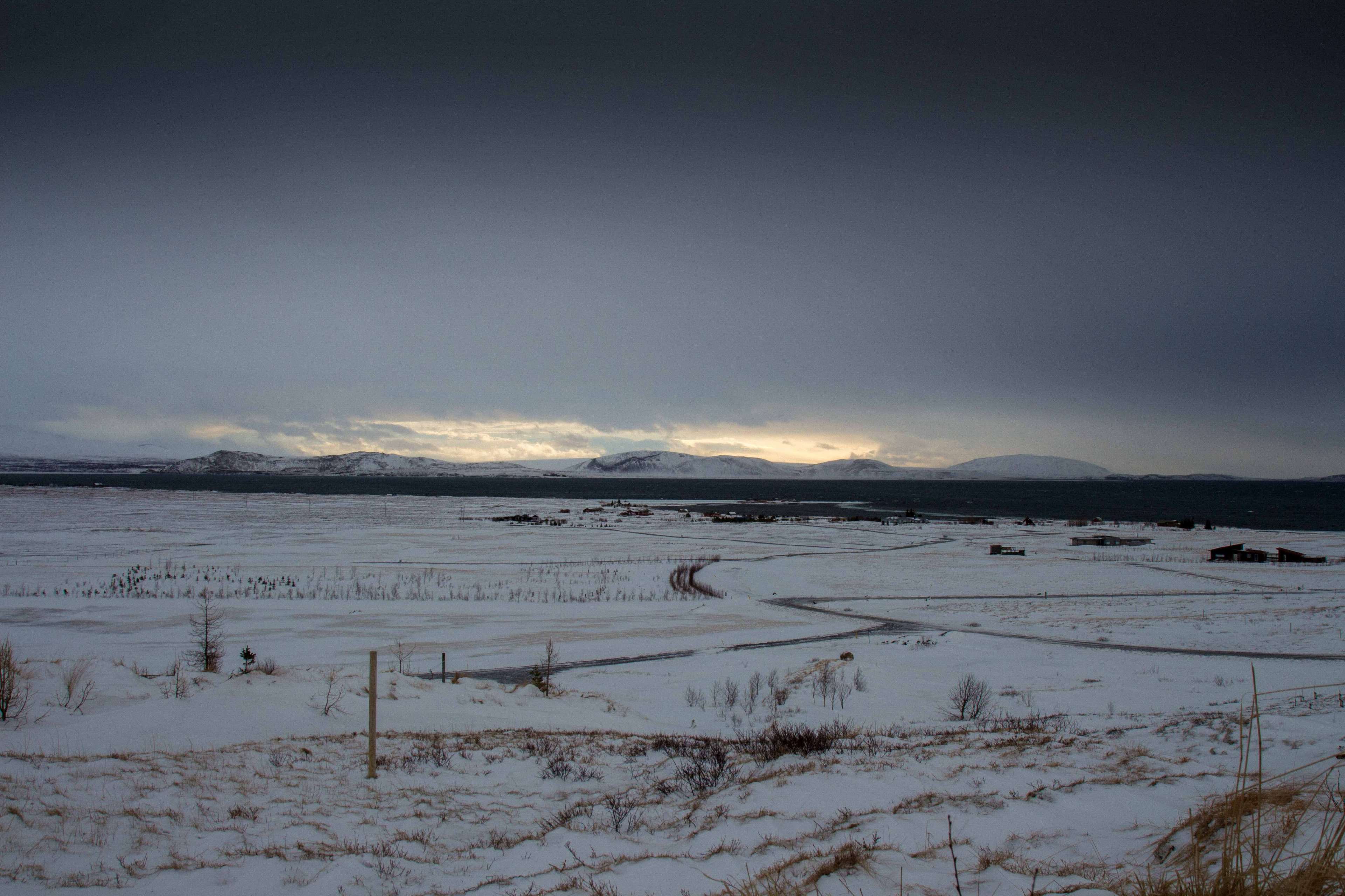 3840x2560 clouds, dark, landscape, mountain range, mountains, snow, winter 4k