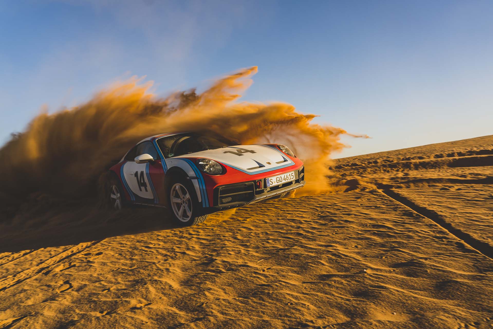 1919x1280 Review: 2023 Porsche 911 Dakar leaves