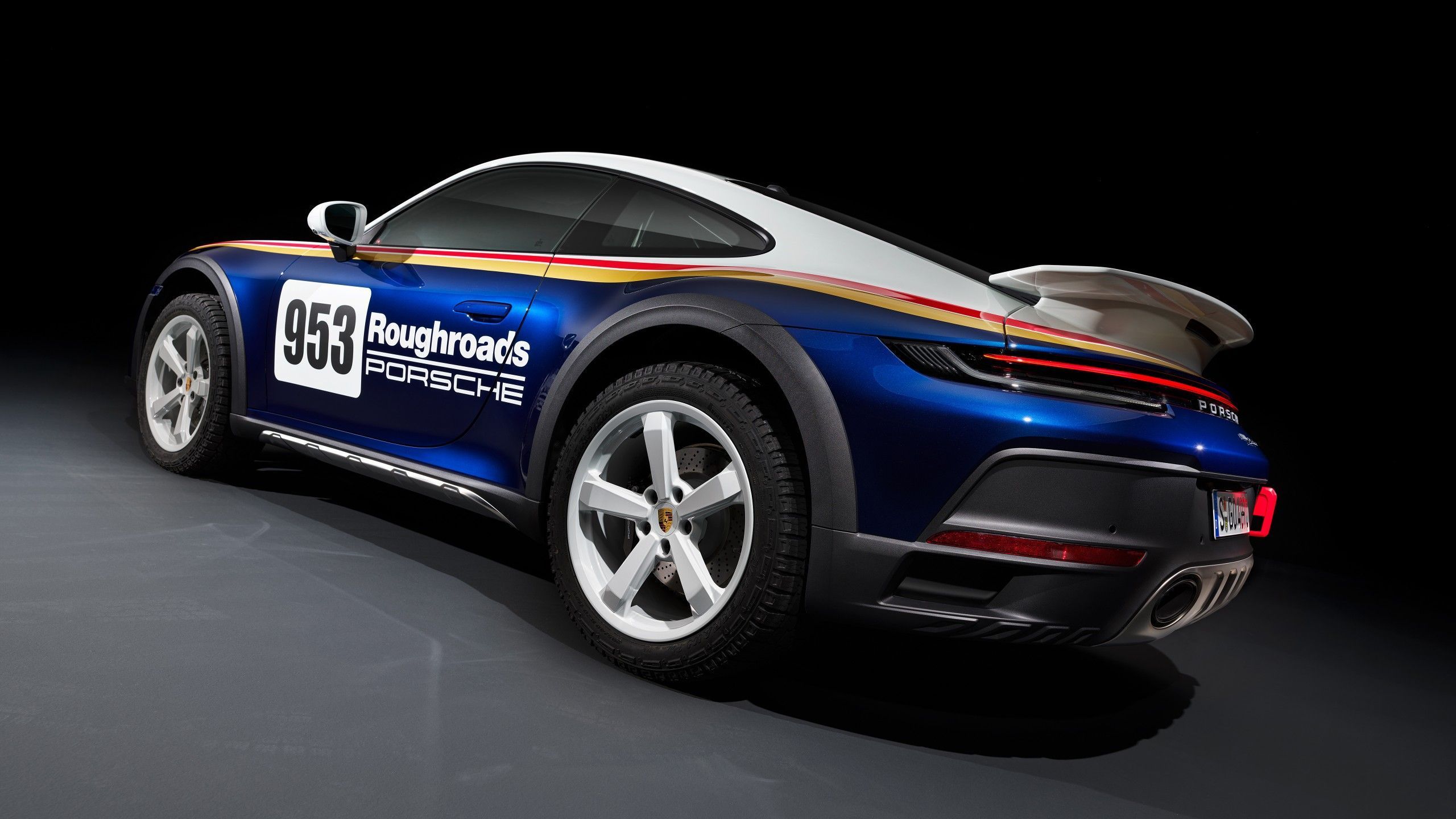 2560x1440 Porsche 911 Dakar Rallye Design Package