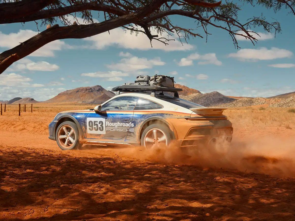1200x900 Porsche 911 Dakar Is An Off Roader
