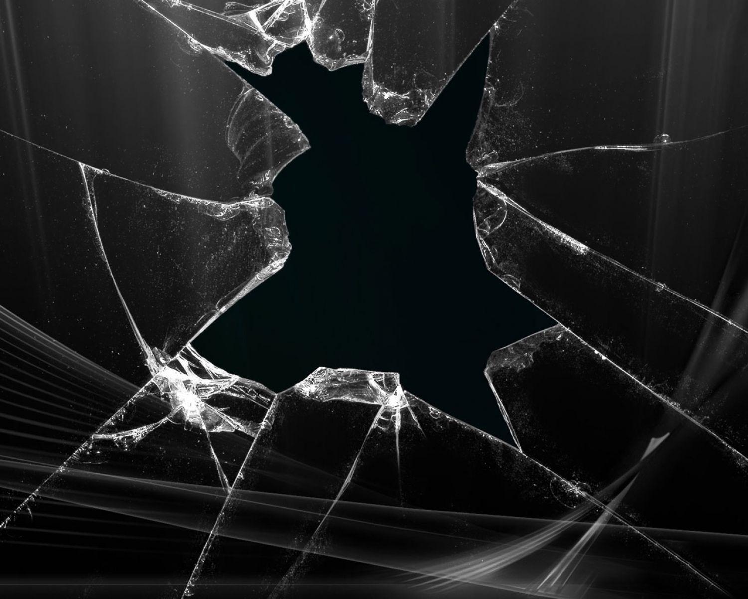 1500x1200 3D Abstract Art Glass Broken Effect Wallpaper
