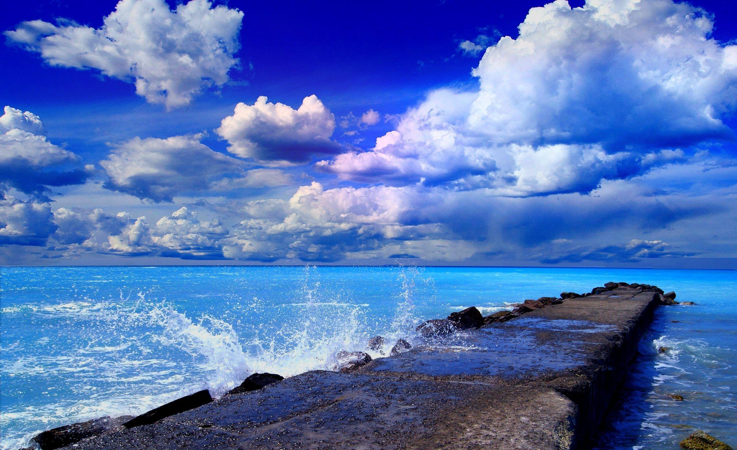 2560x1563 Blue Ocean Cloud Wallpaper