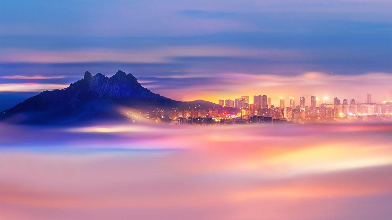 1280x720 Wallpaper Clouds, Cityscape, Evening, Mountain, City lights