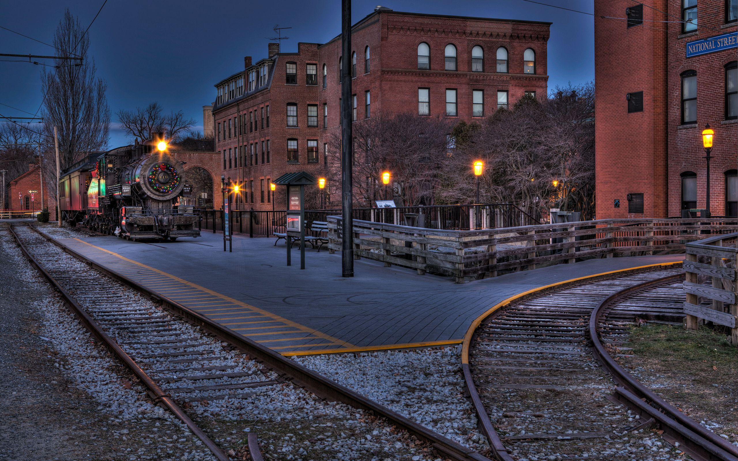 2560x1600 Boston locomotive railway city christmas h wallpaperx1600