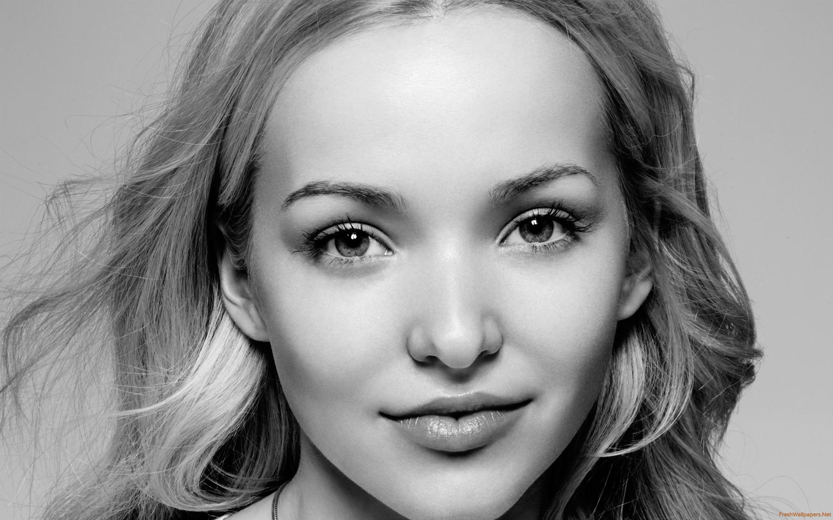 2880x1800 Dove Cameron wallpaper