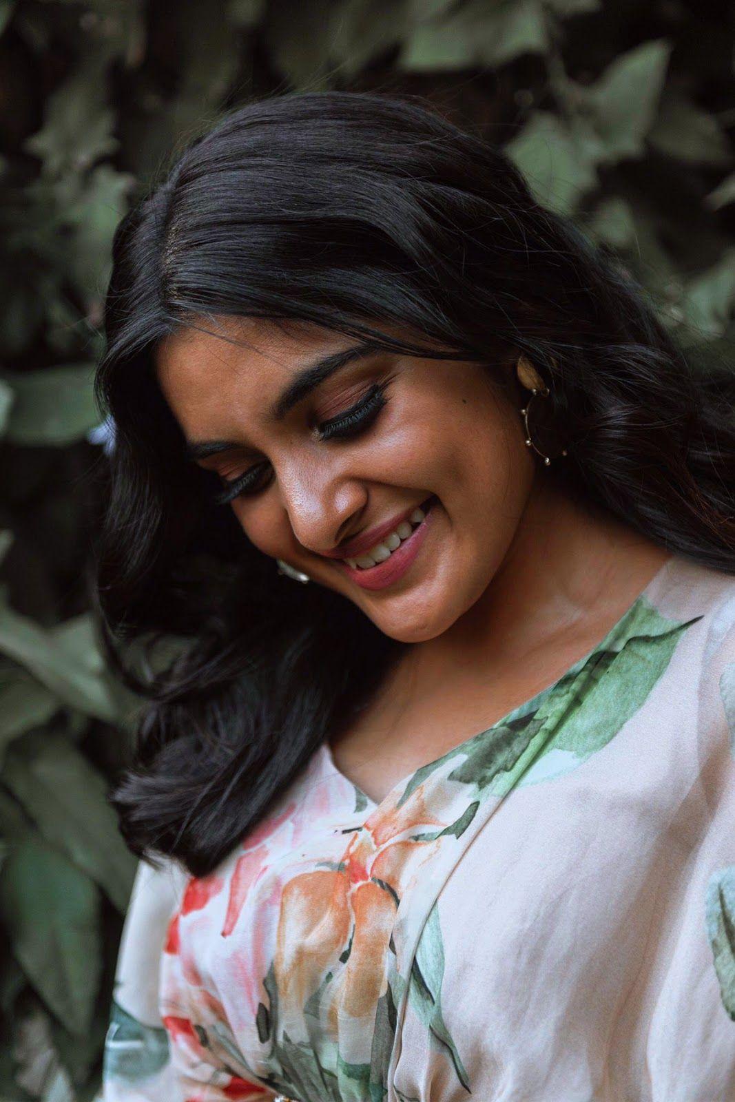 Nivetha Thomas Wallpapers - Top Free Nivetha Thomas Backgrounds ...