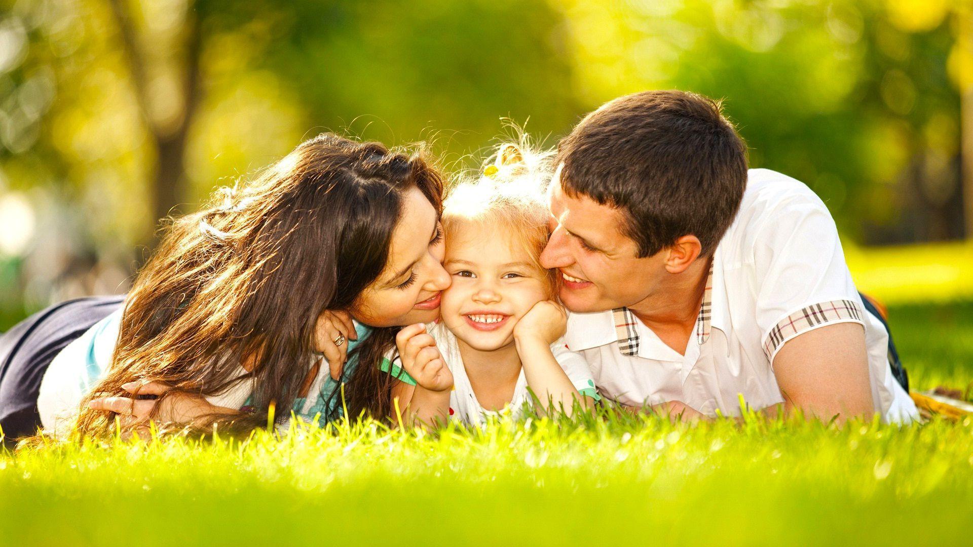 Happy Family Wallpapers - Top Free Happy Family Backgrounds