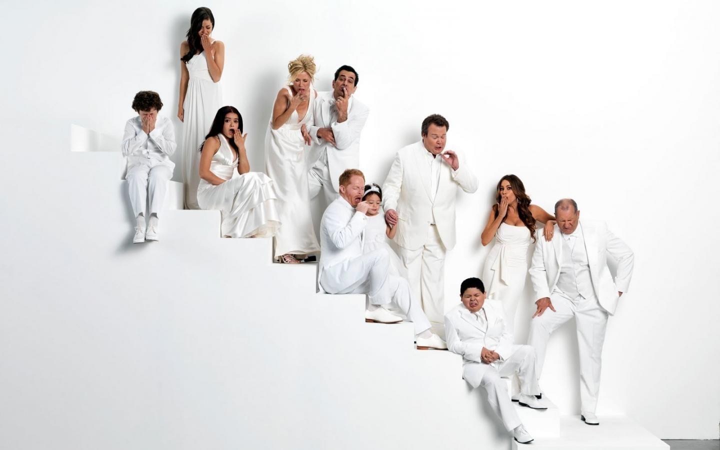 1440x900 Modern Family Wallpaper 12 X 1200
