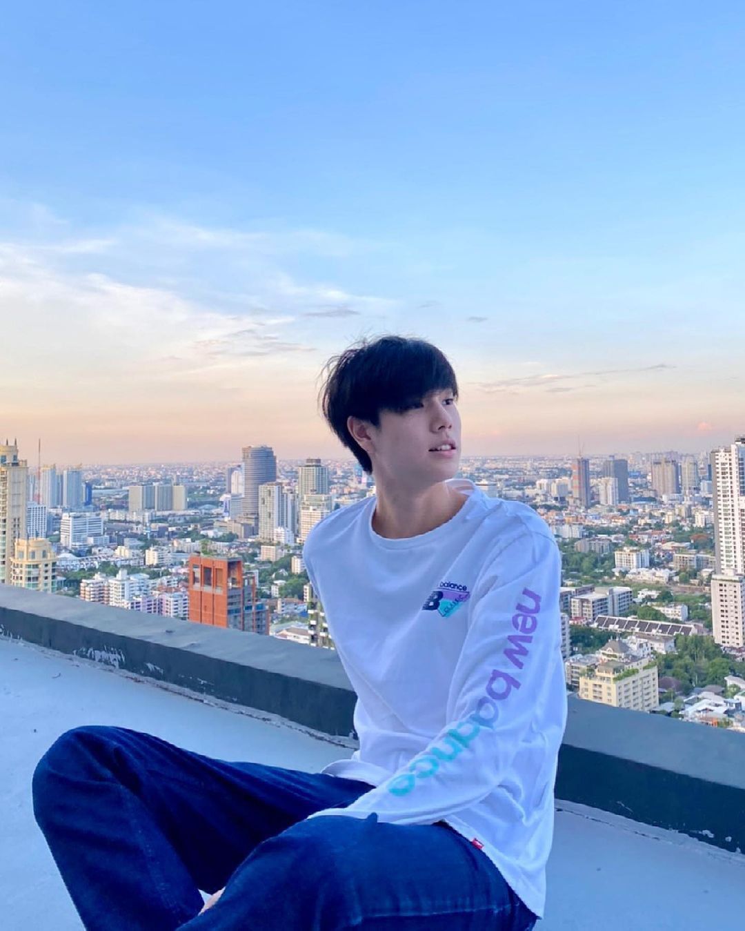 1080x1349 Phuwin Tangsakyuen