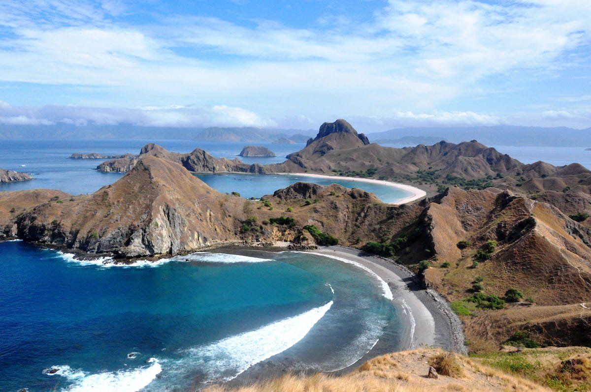 1200x797 Komodo World Heritage Site 2021