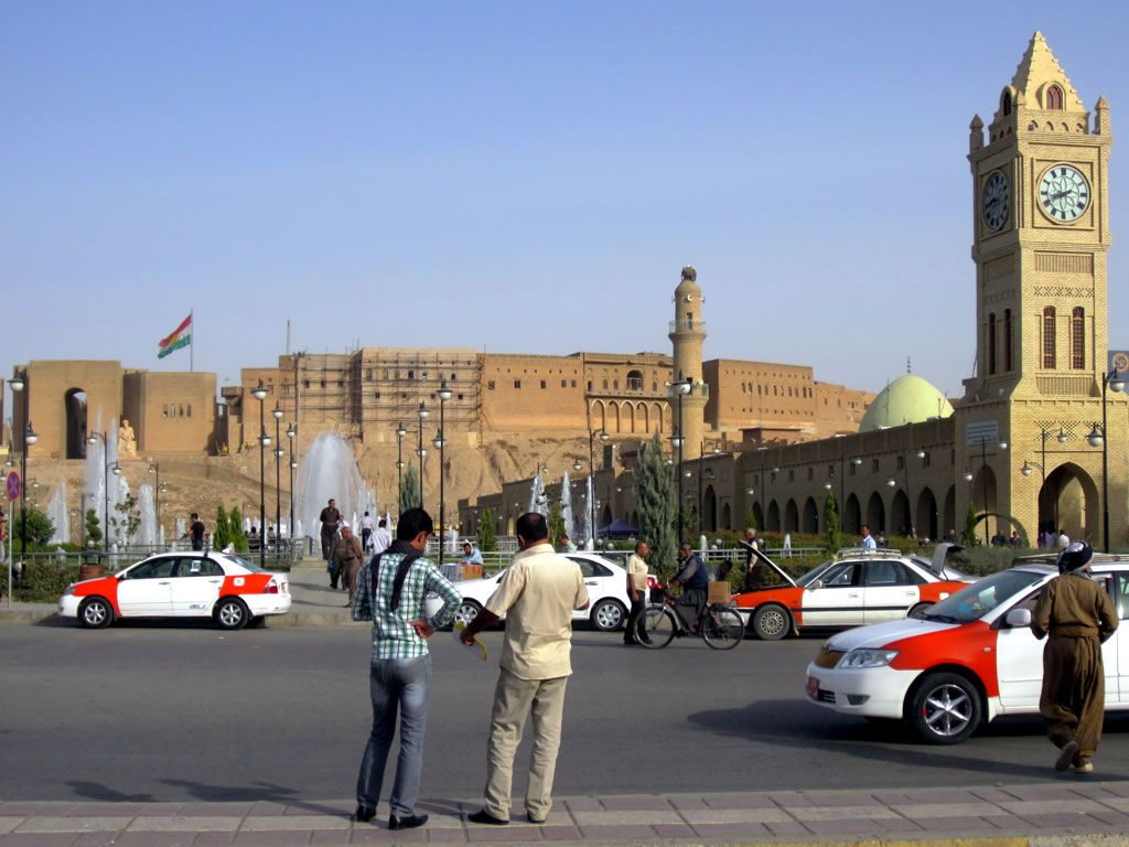 1024x768 Erbil Citadel. Looking across Shar
