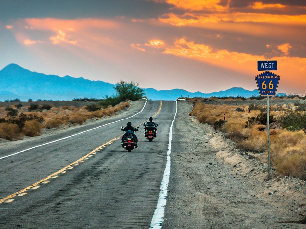 1024x768 West America Motorcycle Tour “Route 66
