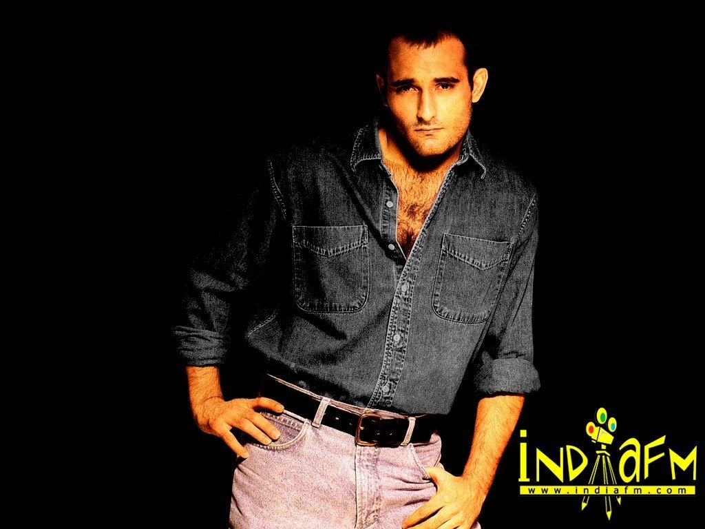 1024x768 Akshay Khanna HQ Wallpaper. Akshay