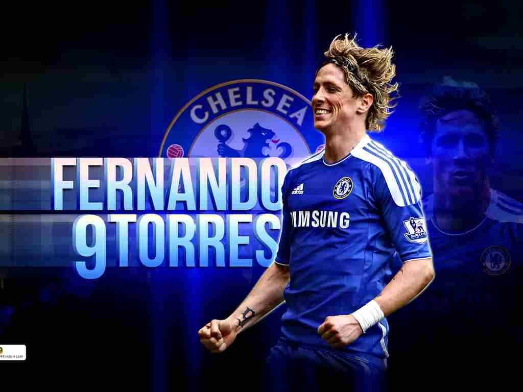 1024x768 Soccer Player Wallpaper