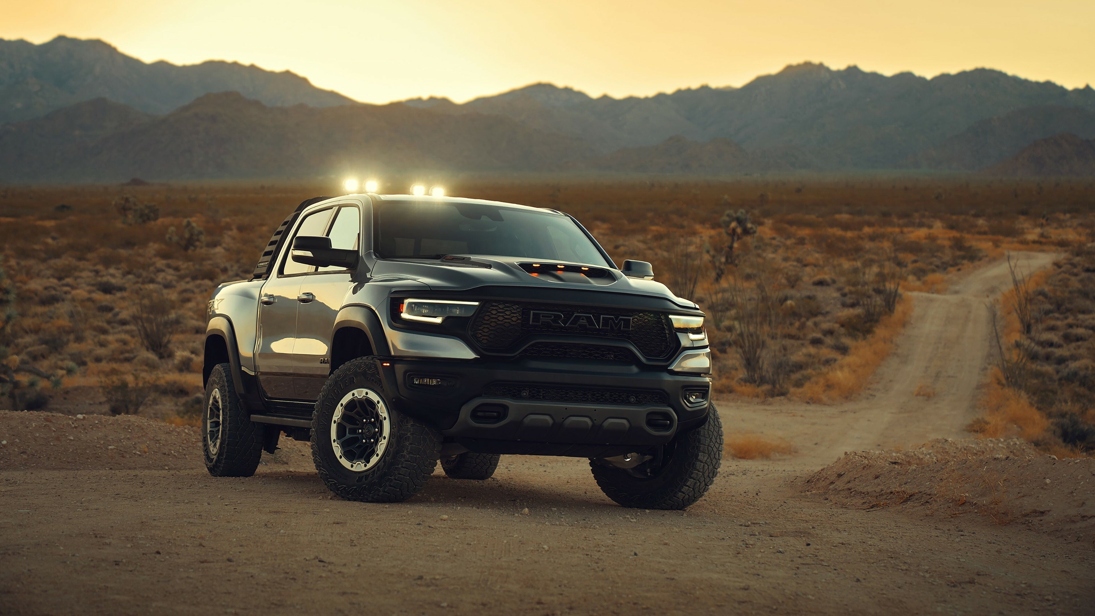 3840x2160 Ram Truck Wallpaper 57 image