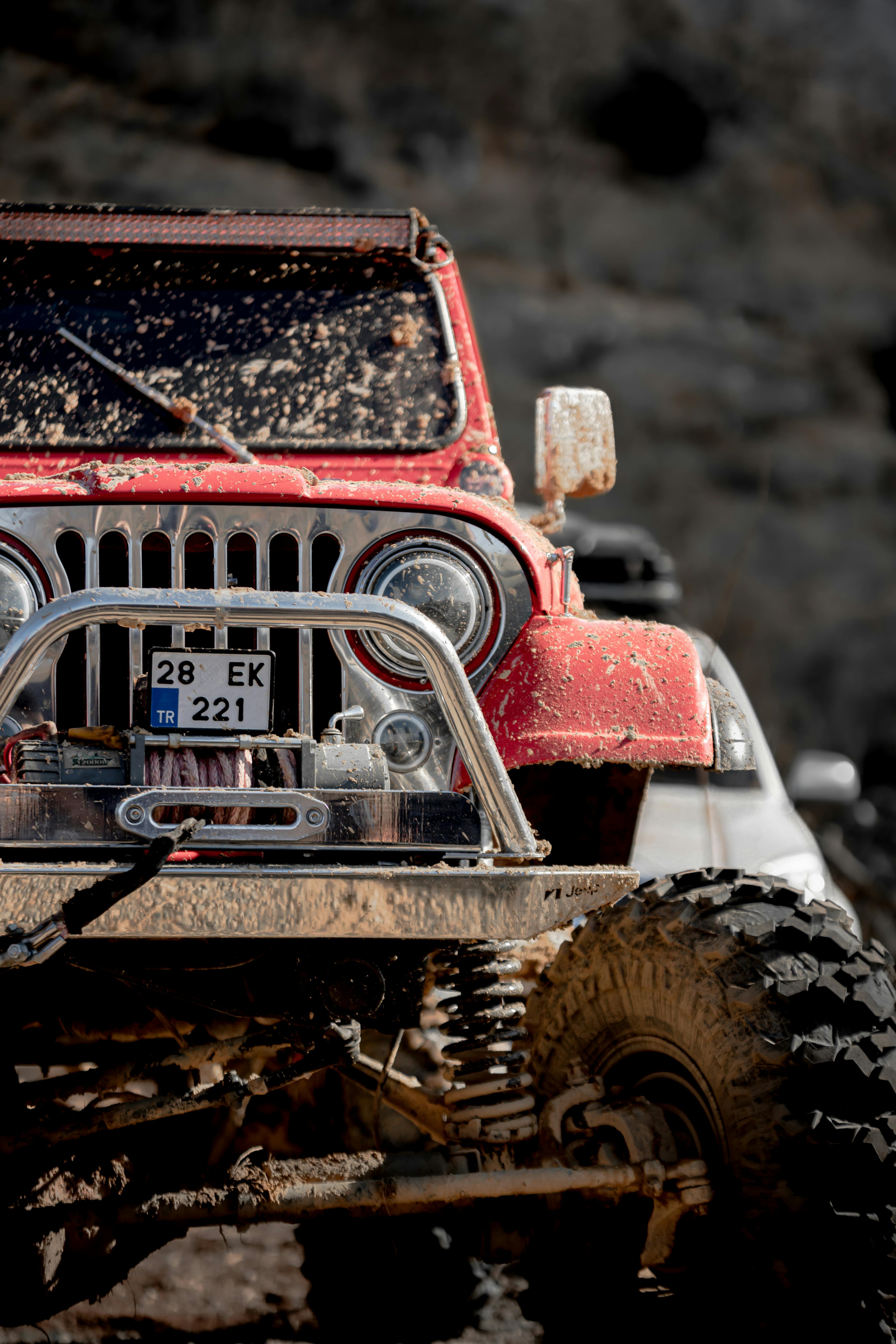4160x6240 Cars on Muddy Road · Free