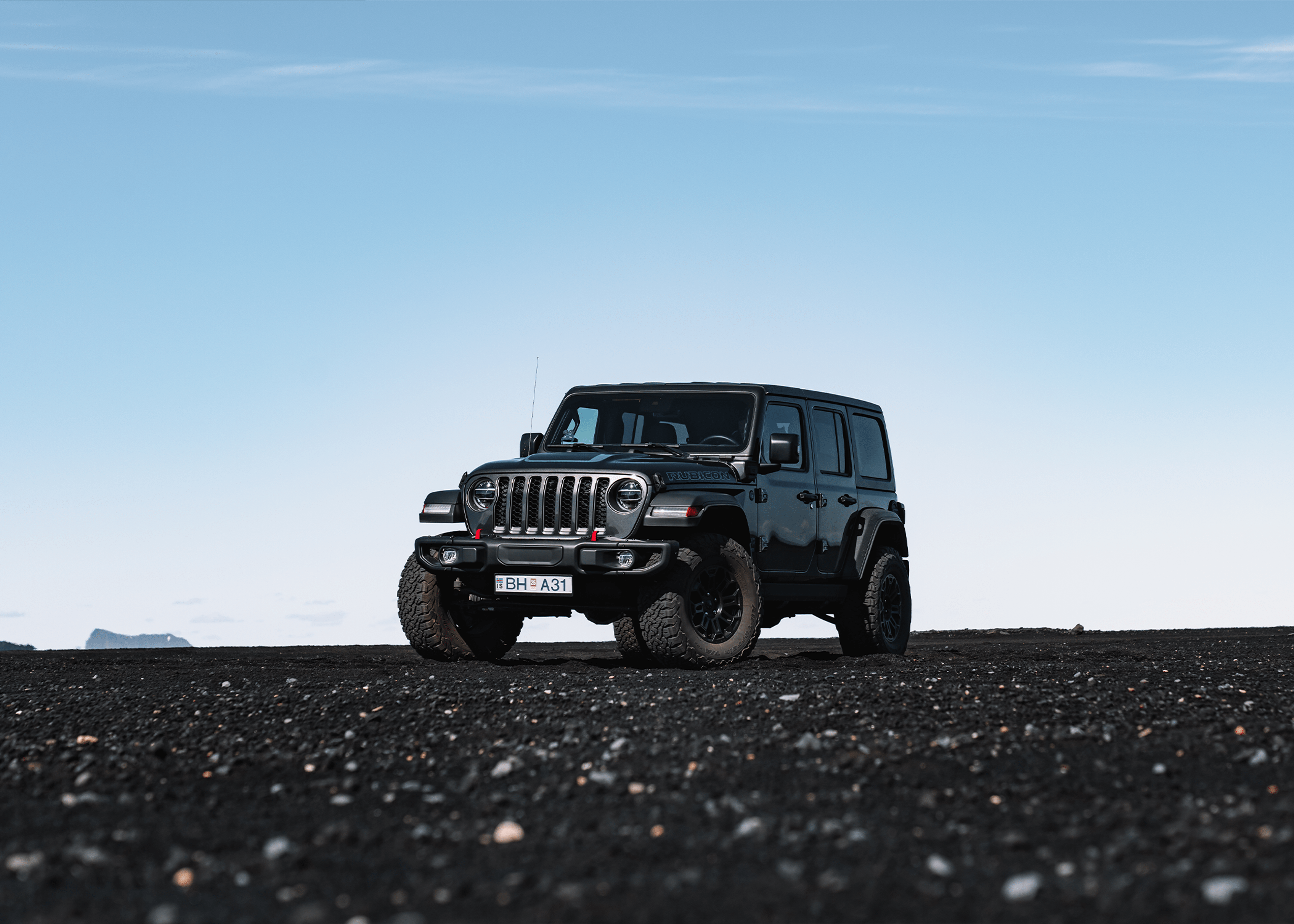3840x2743 Jeep Wrangler Rubicon Rental in Iceland
