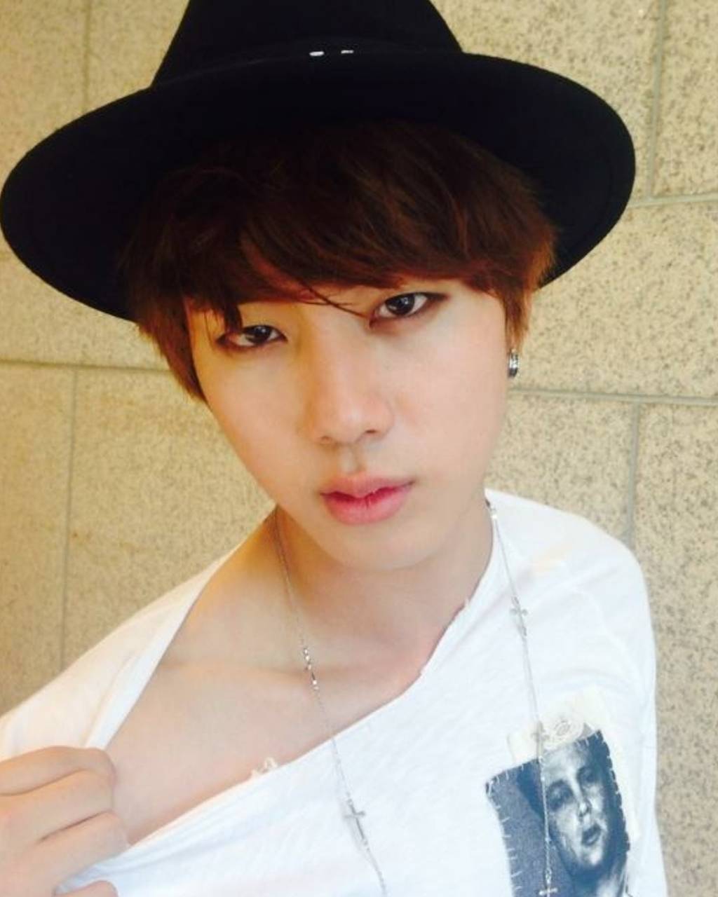 1024x1280 Kim seokjin Wallpaper