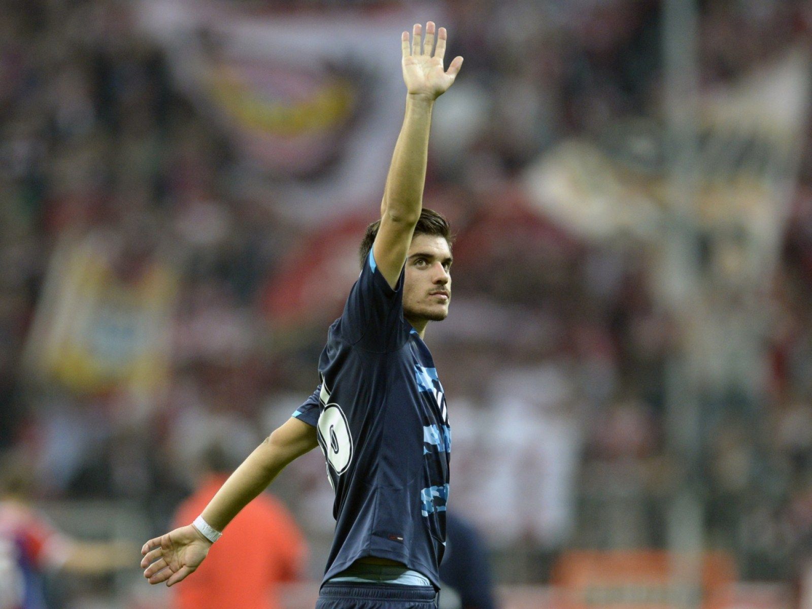 1600x1200 signing teenage midfielder Ruben Neves