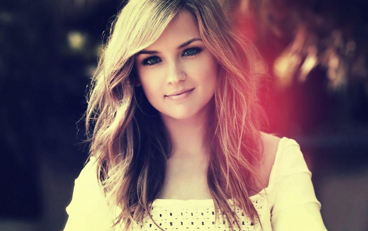 1280x804 Blonde Highlights in the Sun wallpaper. Blonde Highlights