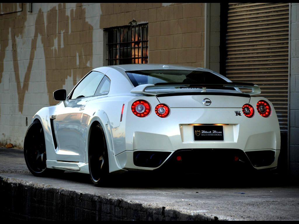 1024x768 Nissan Gtr R35 Wallpaper
