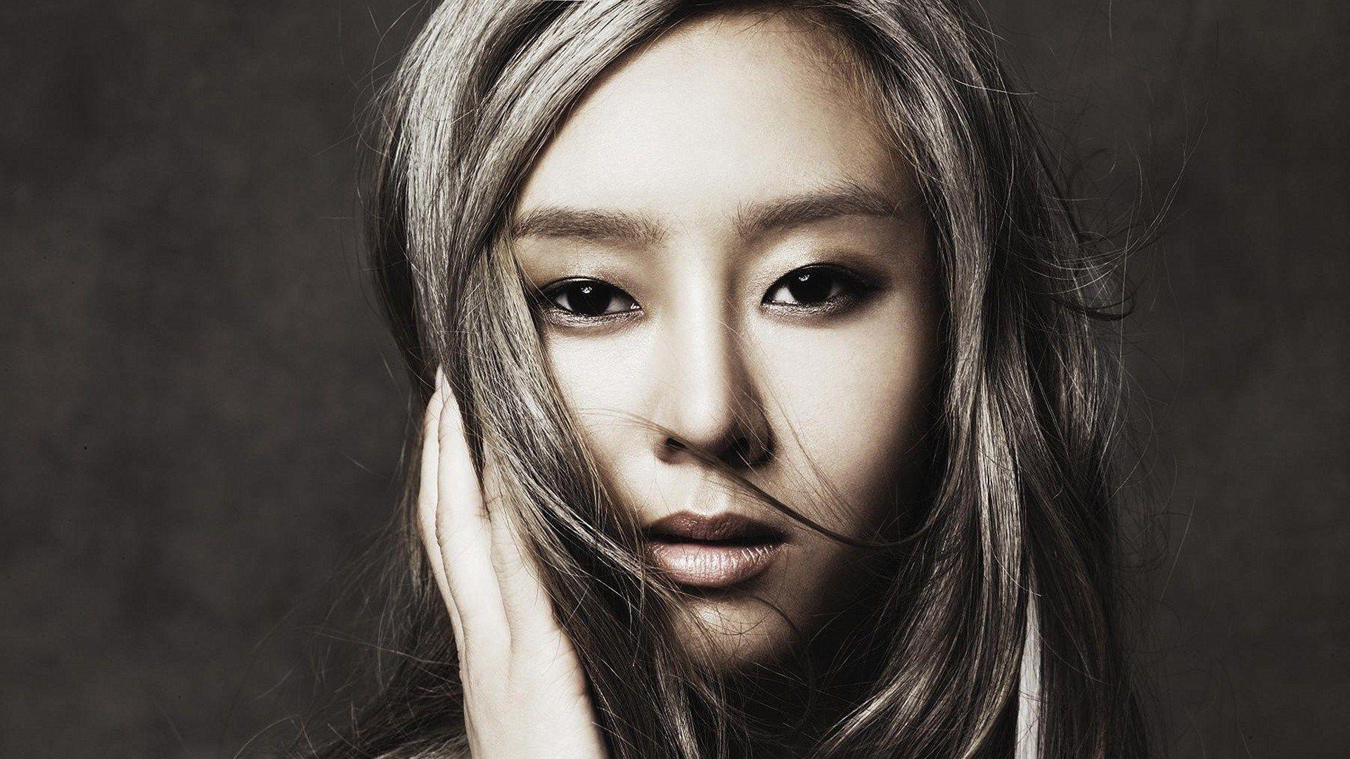 1920x1080 Girl Gina Jane Choi G.NA Korean Canadian Singer wallpaper