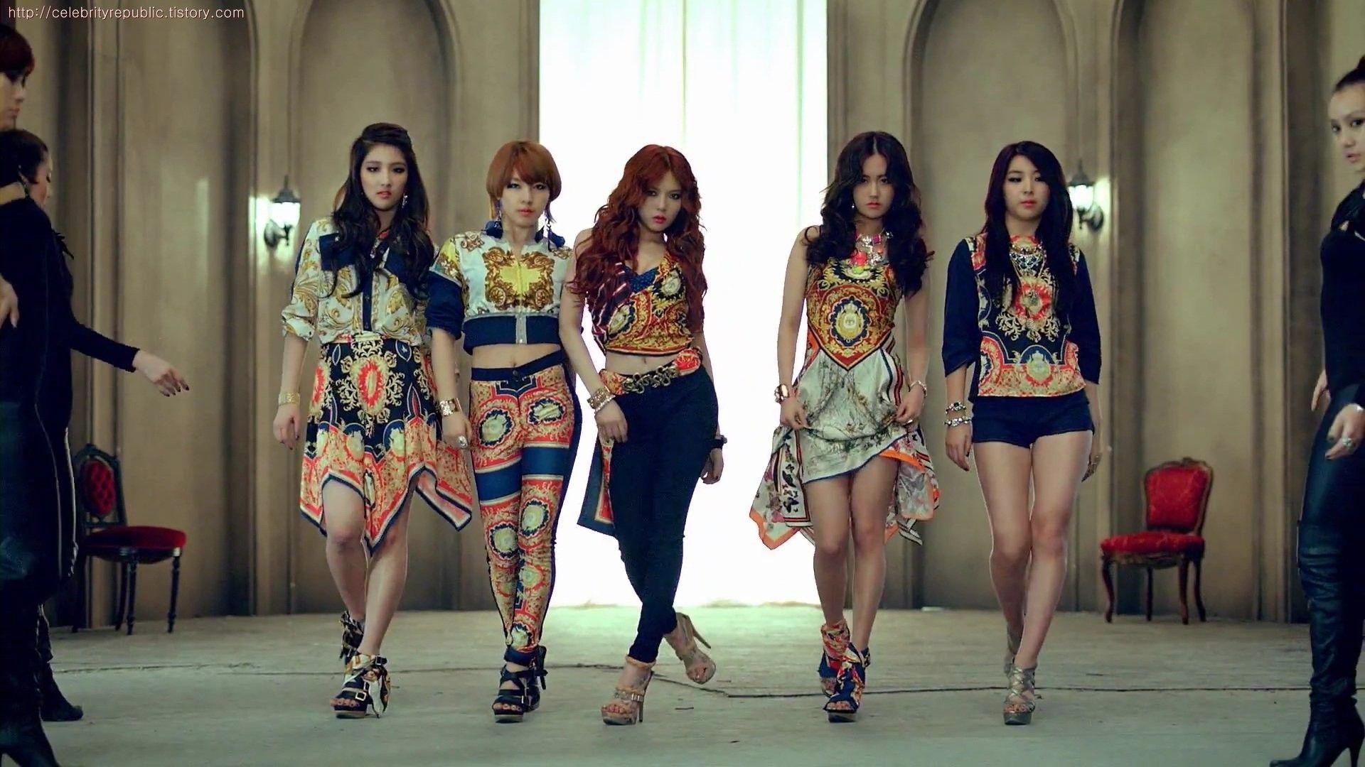 1920x1080 4Minute Wallpaper