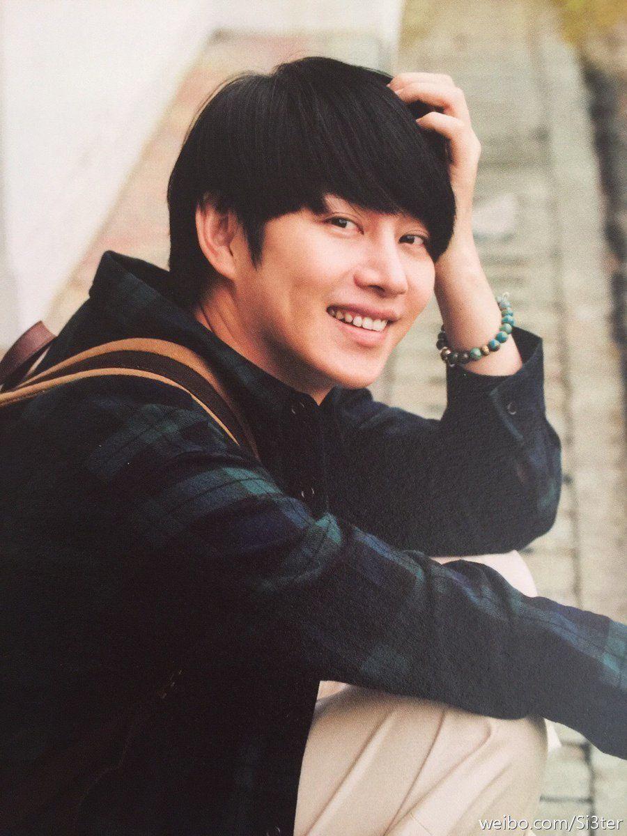 900x1200 image about Kim Heechul