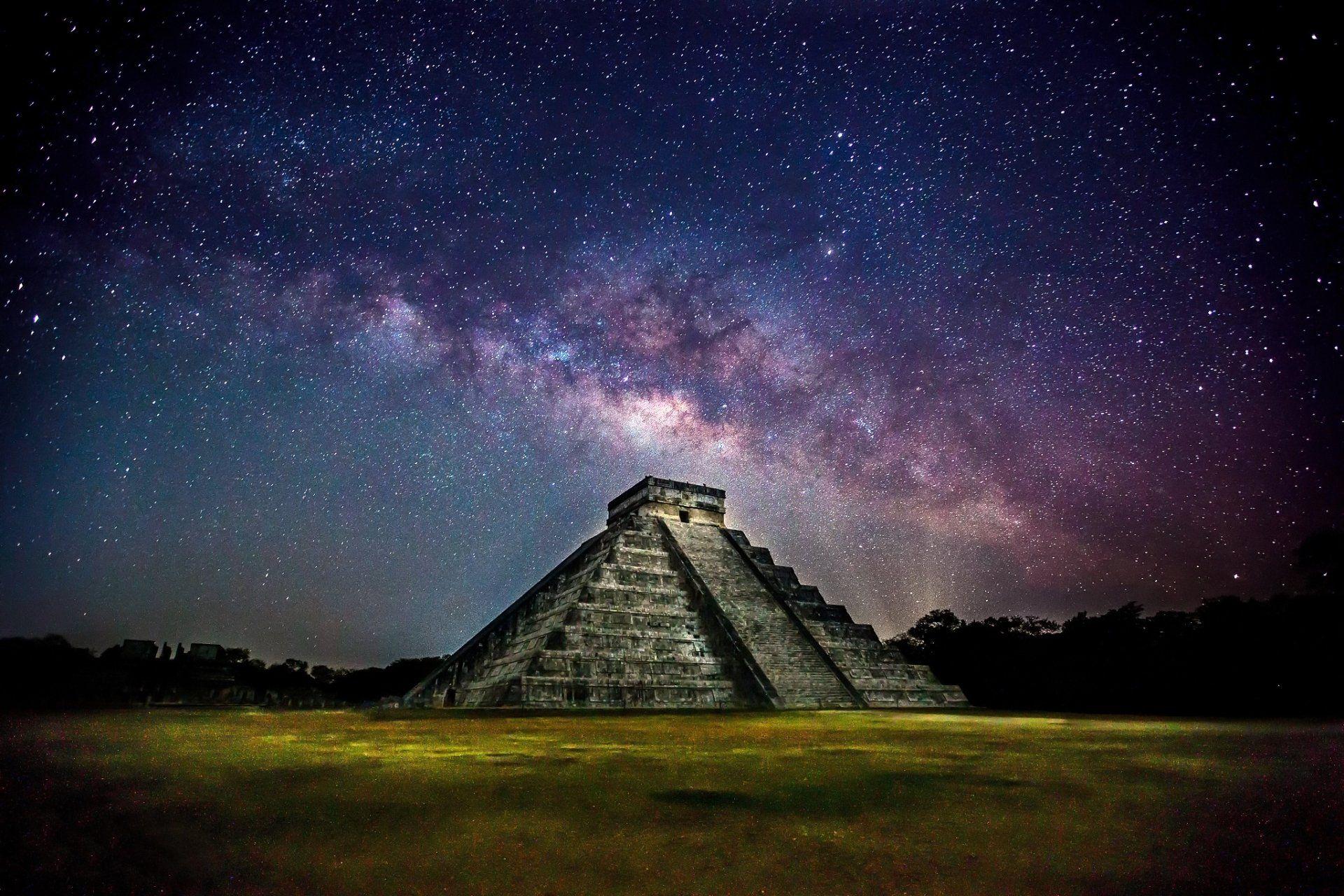 1920x1280 Chichen Itza HD Wallpaper