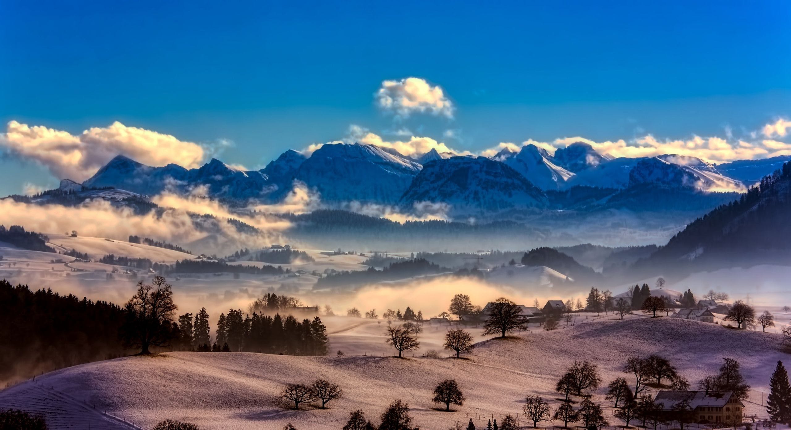 2560x1393 HD Switzerland panorama Wallpaper